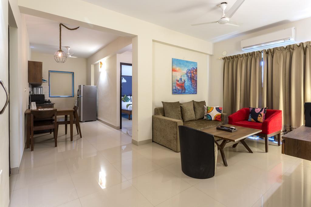 Treebo Trend Zeebo Suites Arpora Esterno foto